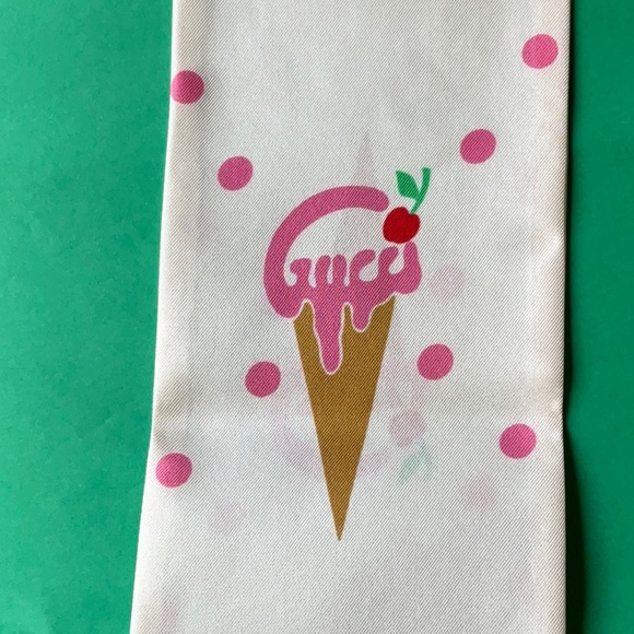🍦 GUCCI ICE CREAM SCARF 🍦NWT 🍦 - Picture 11 of 16